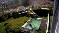 Mad Skillz﻿!!! Helicopter Pilot Taking Water From Swimming Pool