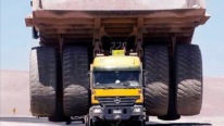 Trailer Truck DWARFED By Its MONSTER Size Cargo