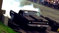Let's Get Some Finnish Style Fun: Super Powerful 14,2 Liter V8 Powered Pickup Does Sick Burnouts