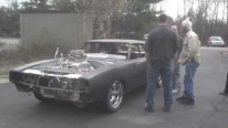 Super Strong 572 HEMI Charger Performs Some Sick Burnouts While First Test Run