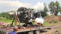 Wright R-3350 32WA 18-Cylinder Radial Aircraft Engine Starts For the First Time After 32 Years