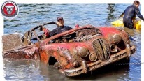 1960 Jaguar Mark II Rescued From Underwater Like a Hero!